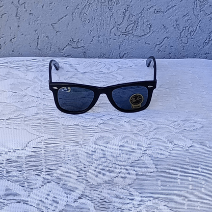 Wayfarer Black Green Medium