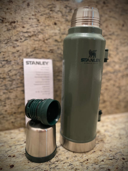 Termo Stanley Clásico 1.4L